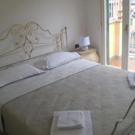 Casa Carla Apartment Vernazza Luaran gambar