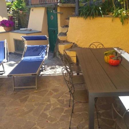 Casa Carla Apartment Vernazza Luaran gambar