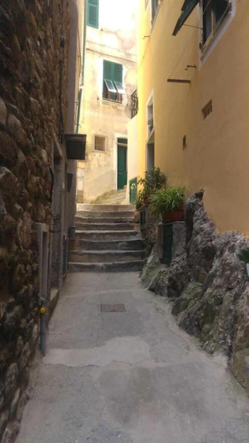 Casa Carla Apartment Vernazza Luaran gambar