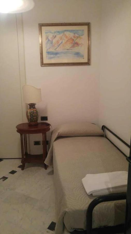 Casa Carla Apartment Vernazza Luaran gambar
